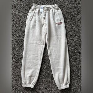 Abercrombie Sunday Best joggers.. size small
